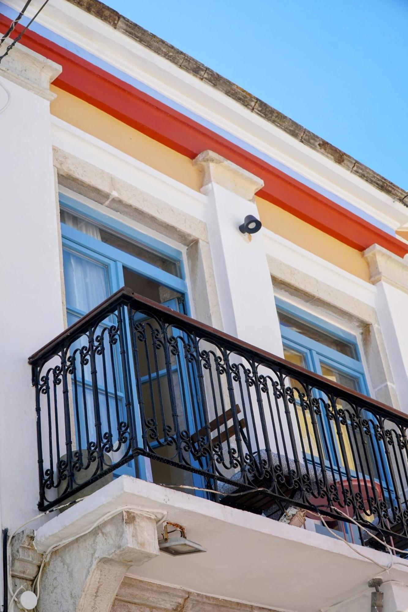 Little Gem Symi Boutique Studio Экстерьер фото