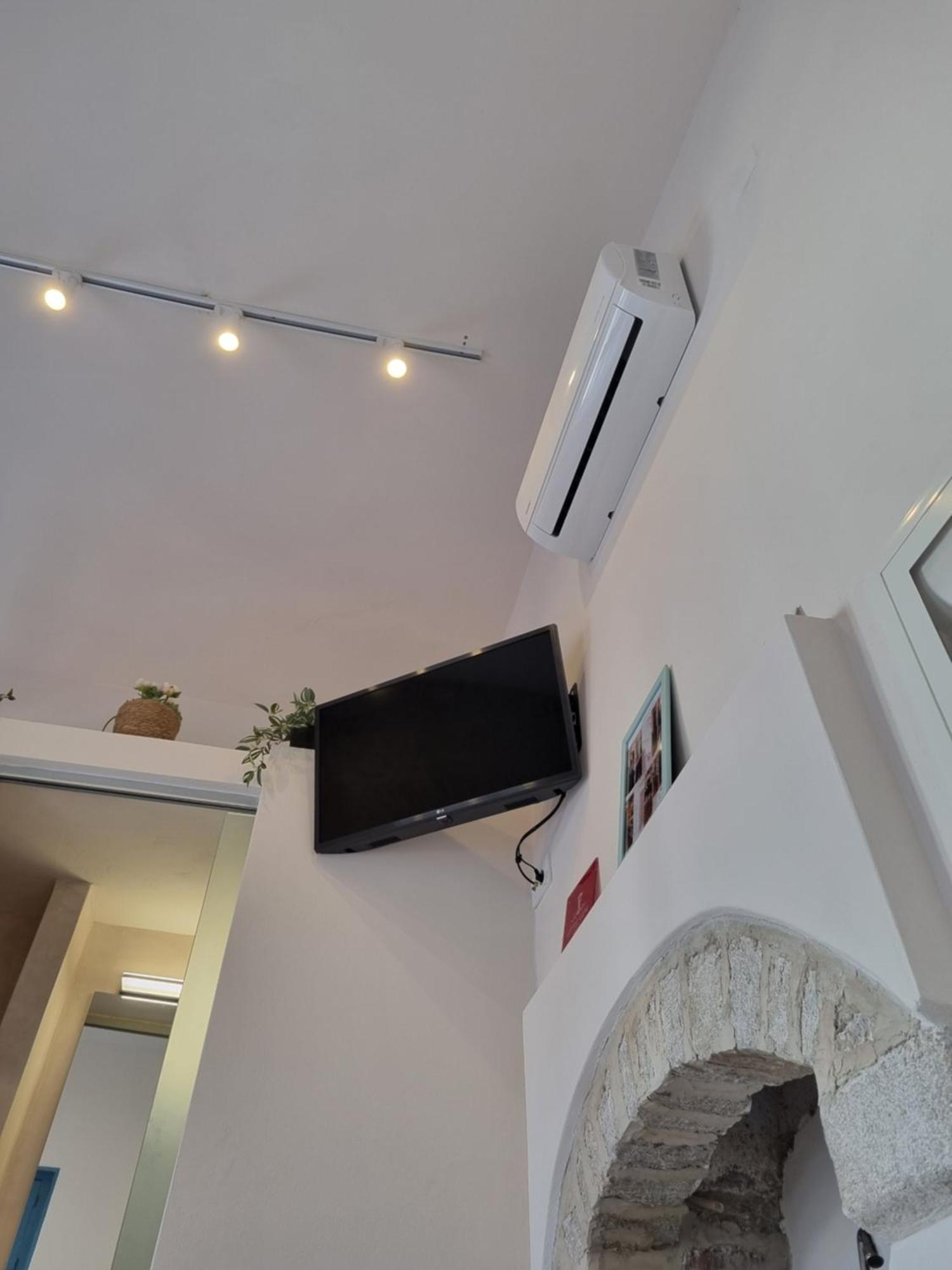 Little Gem Symi Boutique Studio Экстерьер фото